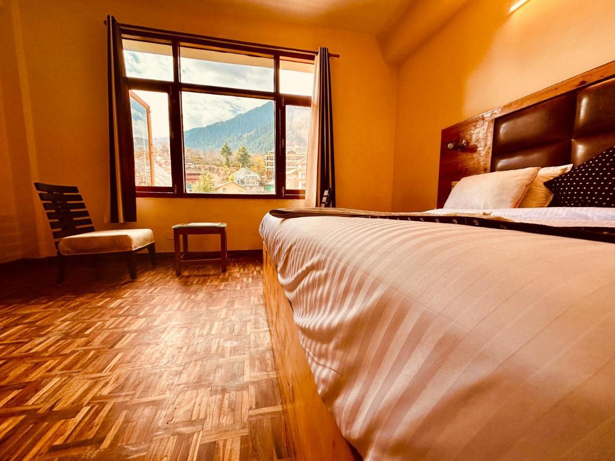 Hotel Grand Kalinga - Near Volvo Bus Stand Manali Exteriör bild