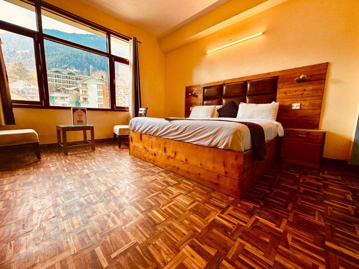 Hotel Grand Kalinga - Near Volvo Bus Stand Manali Exteriör bild