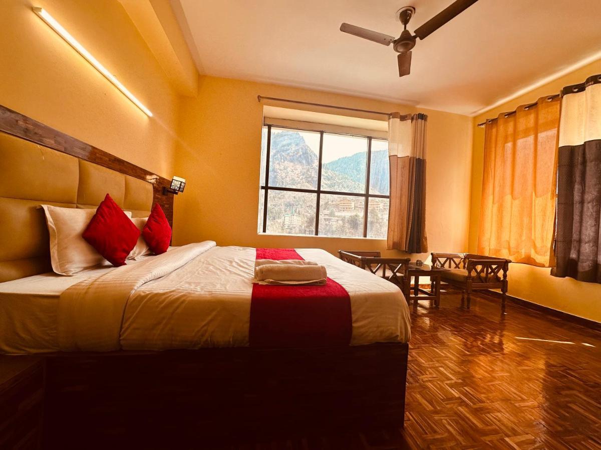 Hotel Grand Kalinga - Near Volvo Bus Stand Manali Exteriör bild