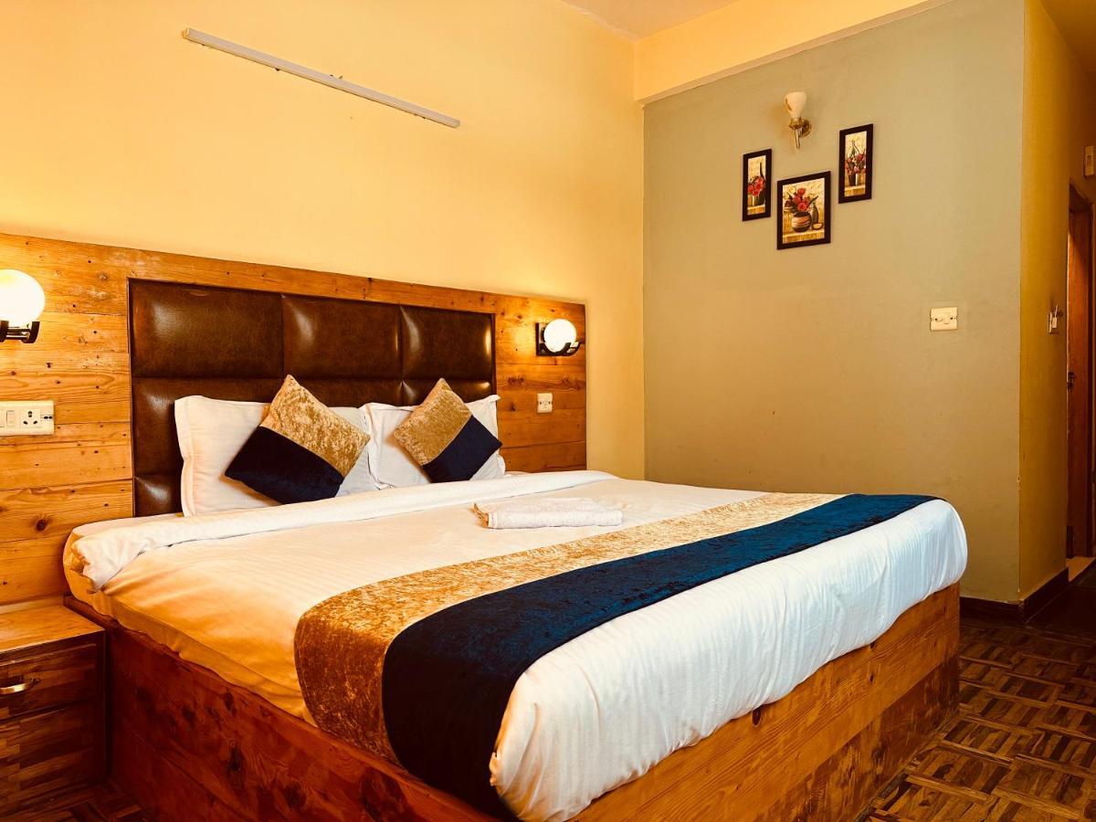 Hotel Grand Kalinga - Near Volvo Bus Stand Manali Exteriör bild